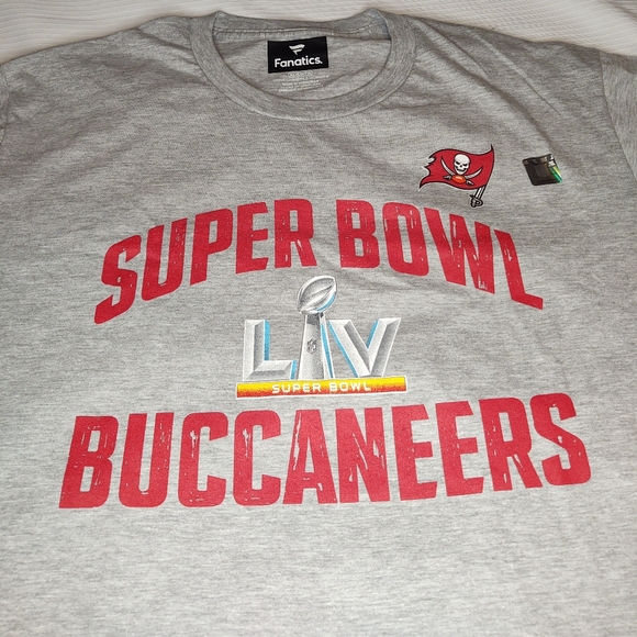 NWOT Football Fanatic Buccaneers Super Bowl Short Sleeve T Shirt Size XL - Picture 2 of 6